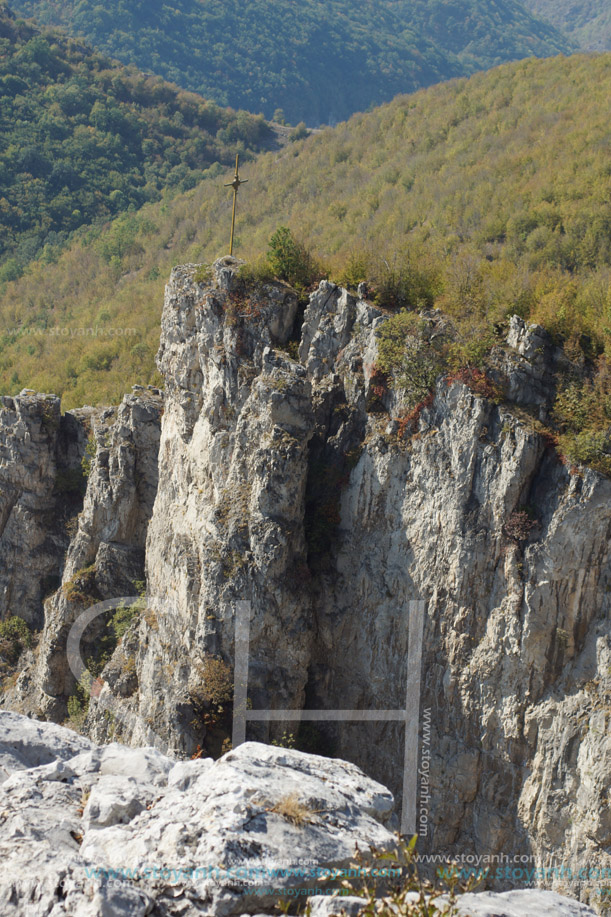 Искърско дефиле, изглед от Лакатнишки скали
