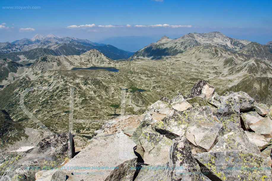 Изглед от връх Каменица към връх Вихрен и Връх Полежан, Пирин