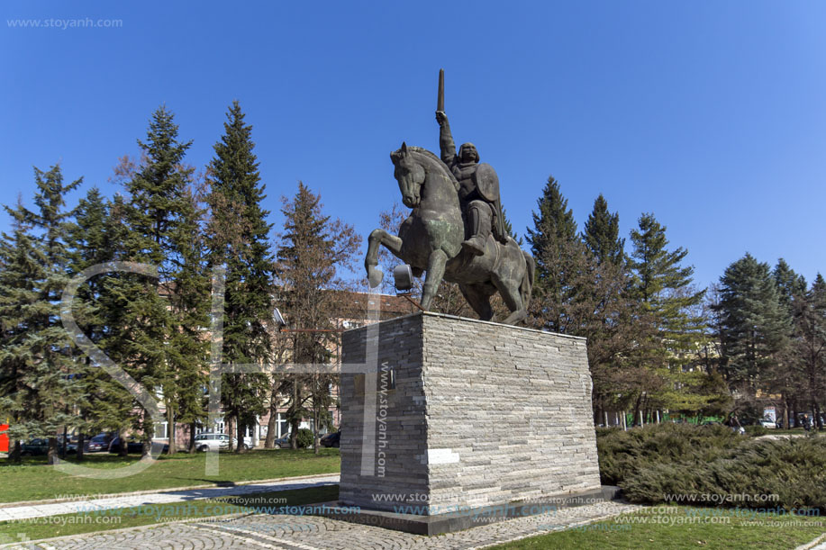 Krakra of Pernik monument, Pernik Region