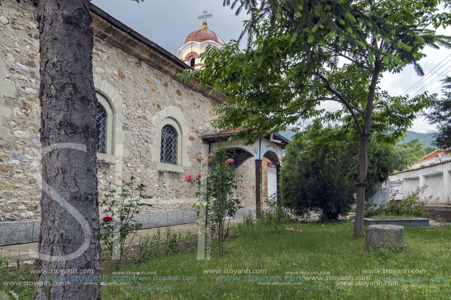 Село Червен, Църквата Пророк Илия, Област Пловдив