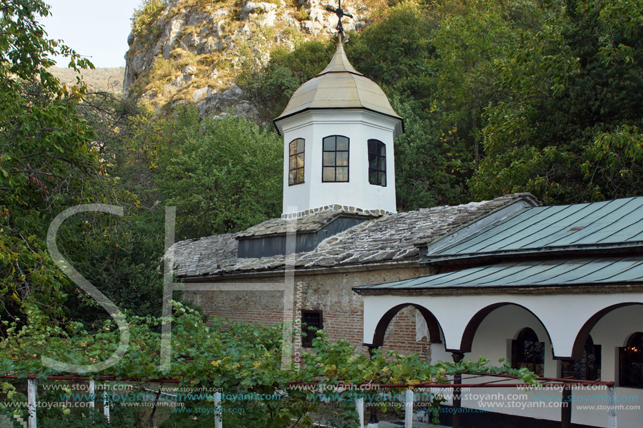 Черепишки манастир Успение Богородично