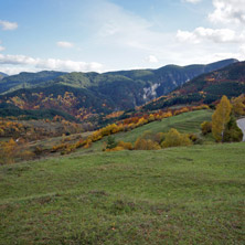 Есенен пейзаж, Родопа планина, Смолянска област - Снимки от България, Курорти, Туристически Дестинации