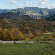 Есенен пейзаж, Родопа планина, Смолянска област - Снимки от България, Курорти, Туристически Дестинации
