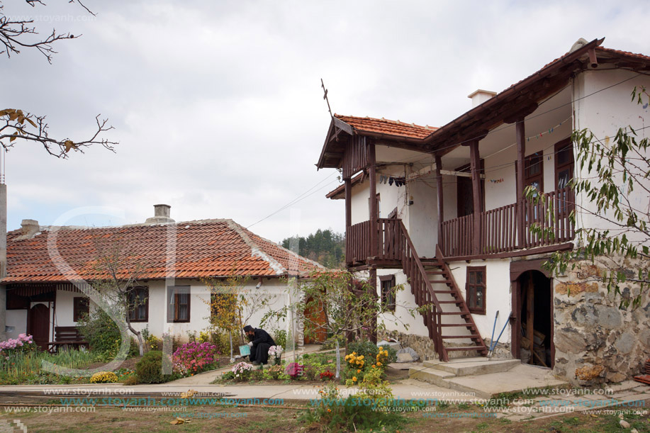 Клисурски манастир Света Петка Параскева, в близост до Банкя