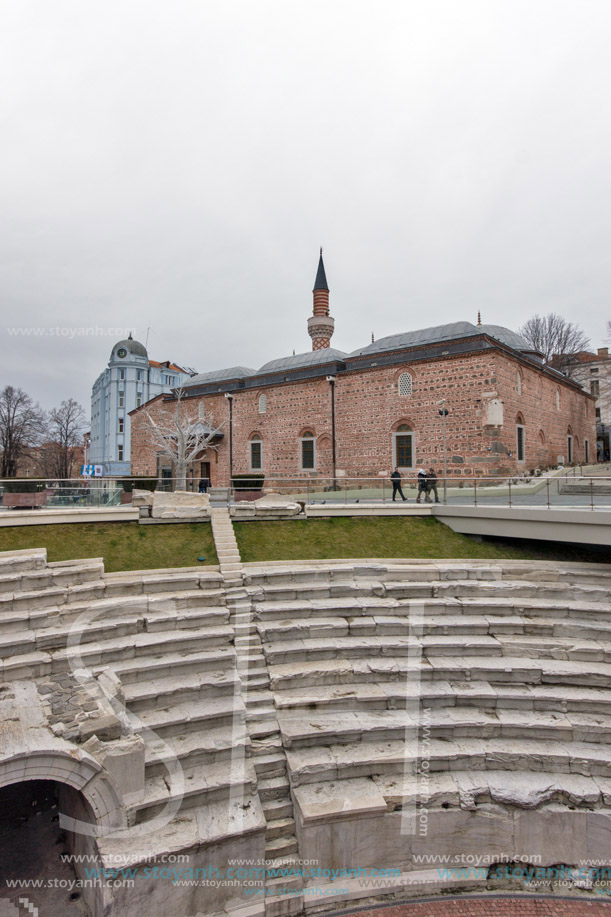 Пловдив, главна улица, Римски стадион