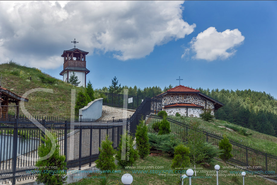 Църква Света Петка, Село Белчин, София Област