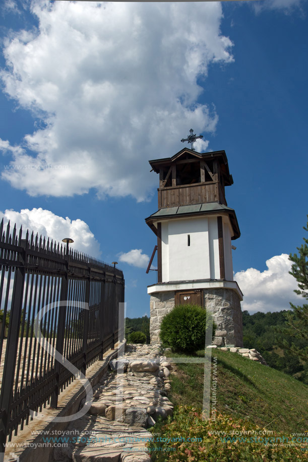 Камбанария на Църквата Света Петка, Село Белчин, София Област