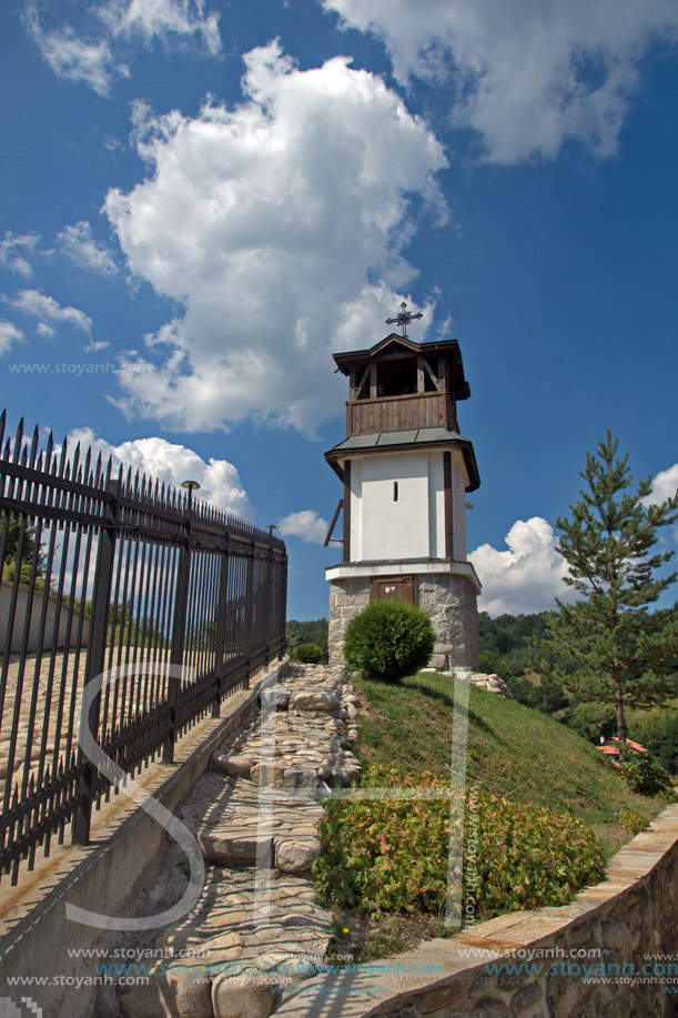 Камбанария на Църквата Света Петка, Село Белчин, София Област