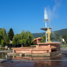 Гейзер в Град Сапарева Баня, Кюстендилска област - Снимки от България, Курорти, Туристически Дестинации
