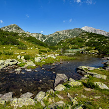 Хвойнати Връх и Връх Вихрен, Планинско езеро, Пирин - Снимки от България, Курорти, Туристически Дестинации