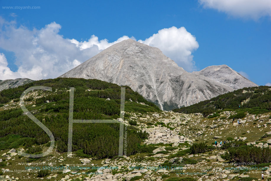 Връх Вихрен и Връх Кутело, Пирин