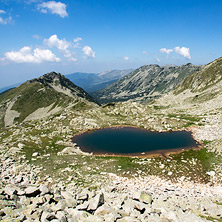 Изкачване на Връх Каменица, изглед към Кози Езера, Пирин