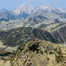 Изглед от връх Каменица към връх Вихрен и Връх Кутело, Пирин - Снимки от България, Курорти, Туристически Дестинации