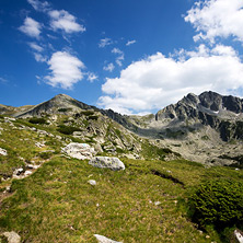 Връх Яловарника, Пирин