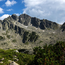 Връх Яловарника, Пирин