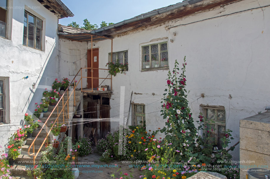 Стара къща, Яврово, Община Куклен, Област Пловдив