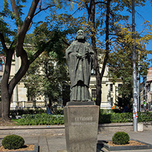 Градинката на Попа, Паметник на Патриарх Евтимий, София