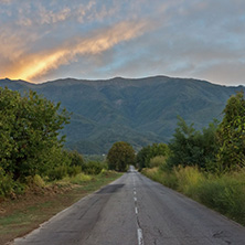 Планина Беласица, Залез