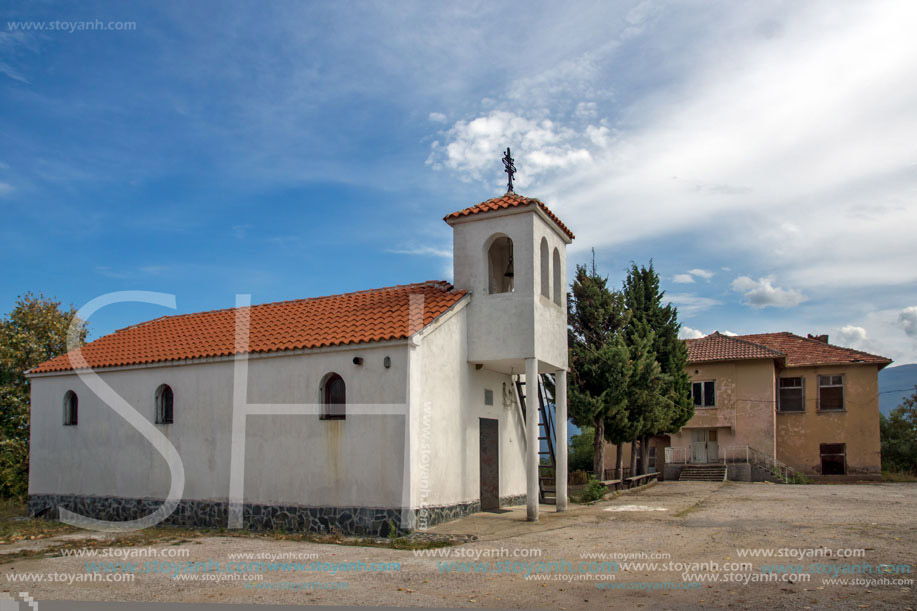 Църквата в Село Долна Крушица, Благоевградска област
