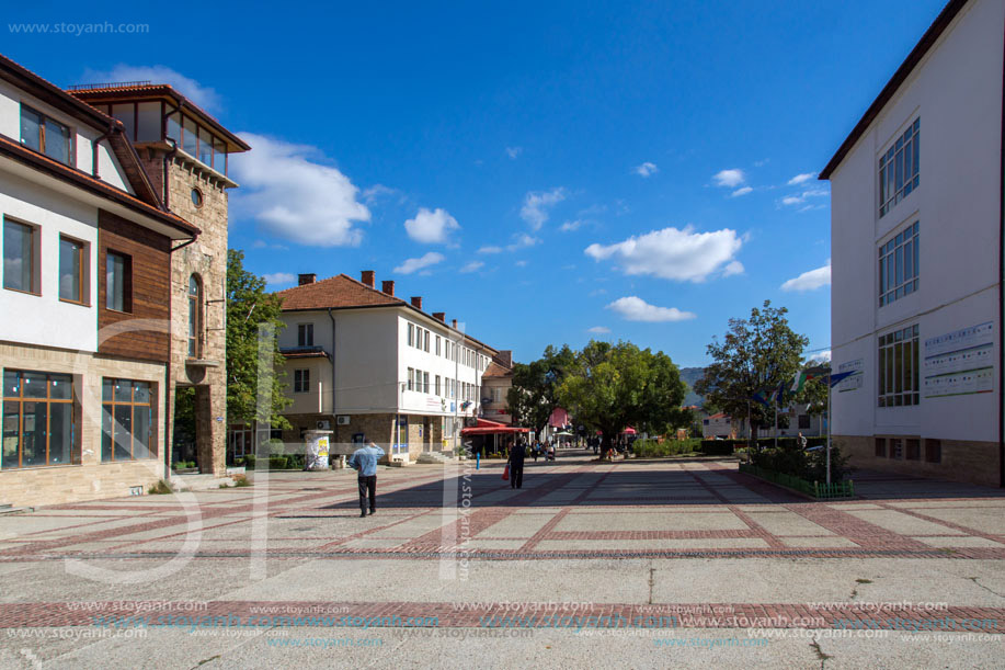 Етрополе, центъра на града, София Област