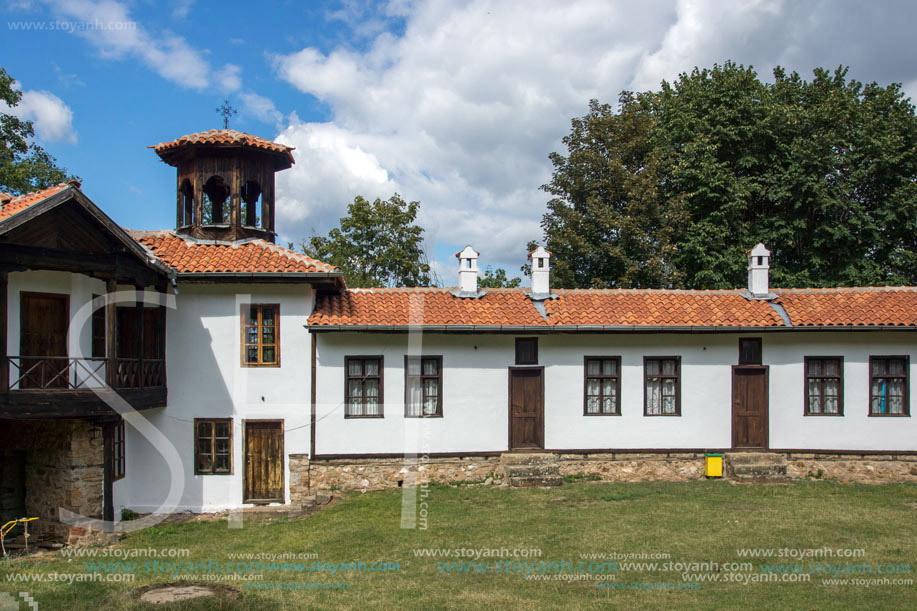 Етрополски Манастир Света Троица, София Област