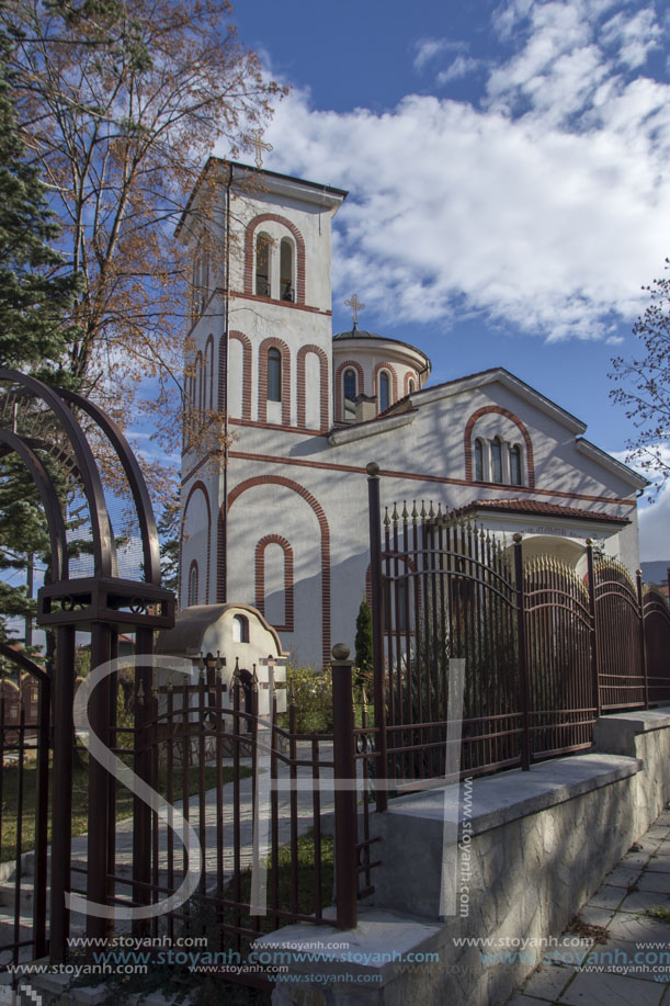 Църквата свети Атанас,  Село Лозен, Област София Град