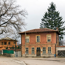 Град Пирдоп, София Област - Снимки от България, Курорти, Туристически Дестинации