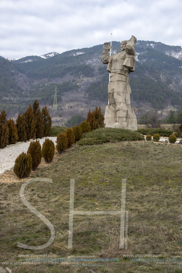 Град Клисура, Паметник на Иван Боримечката, Пловдивска област