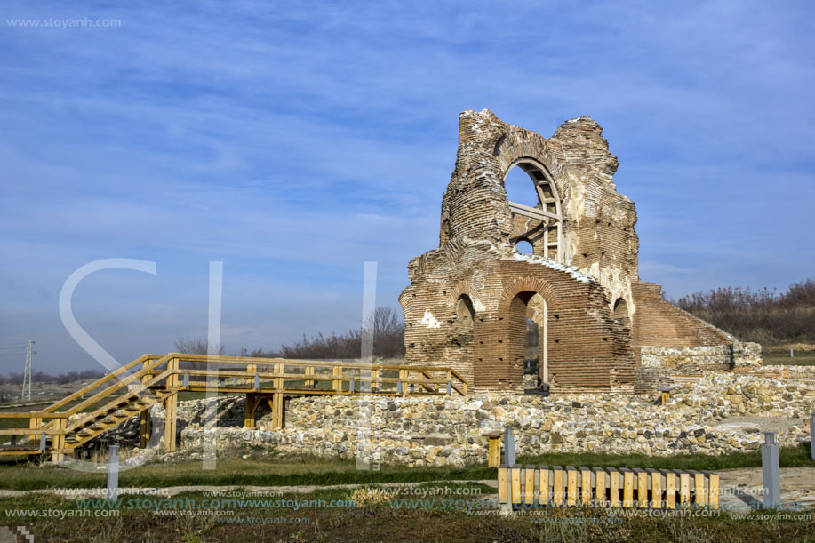 Червената Църква, близо до град Перущица, Пловдивска област