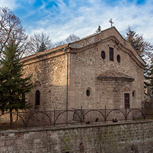 Църквата Свети Архангел Михаил,  Перущица, Пловдивска област - Снимки от България, Курорти, Туристически Дестинации