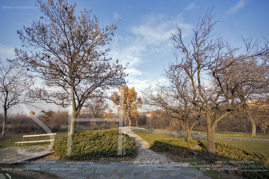 Хисаря, Тракийска гробница, Област Пловдив