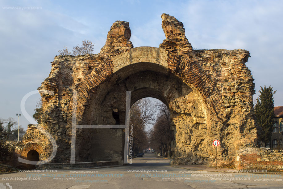 Хисаря, Южната порта на крепостта, Камилите, Област Пловдив