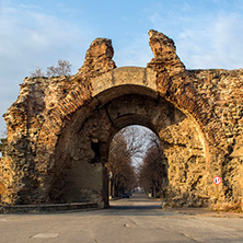 Хисаря, Южната порта на крепостта, Камилите, Област Пловдив - Снимки от България, Курорти, Туристически Дестинации