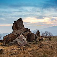 Залез в Средна Гора, близо до Село Старосел, Област Пловдив