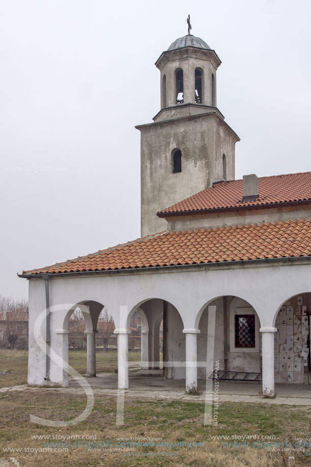 Село Цалапица, църквата Свети Архангел Михаил, Област Пловдив