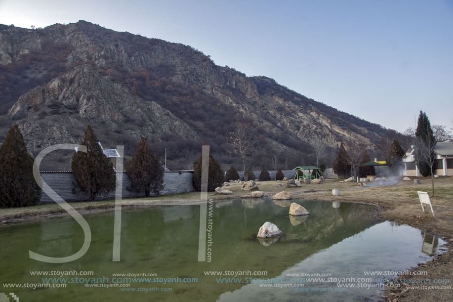 Комплекс Ванга, Рупите, Извор на Гореща Минерална вода, Област Благоевград