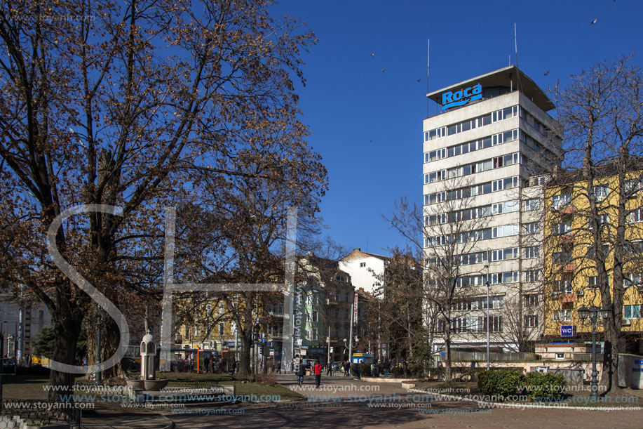 Градинката пред Централна Баня, София