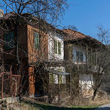 Село Радибош,  Област Перник - Снимки от България, Курорти, Туристически Дестинации