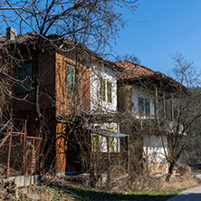 Село Радибош,  Област Перник - Снимки от България, Курорти, Туристически Дестинации