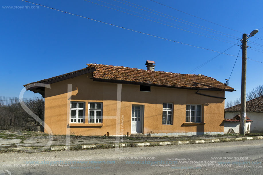 Село Дебели Лаг, Област Перник