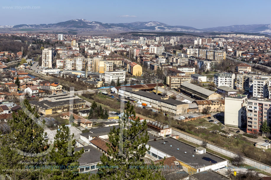 Поглед към Перник от крепостта Кракра, Област Перник