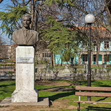 Димитровград, Паметник на Жолио Кюри,  Област Хасково