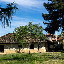 Къкринско Ханче, Село Къкрина, Област Ловеч