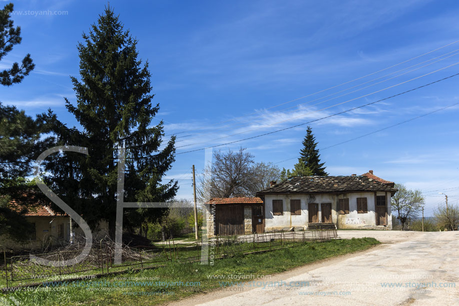 Село Деветаки, Област Ловеч