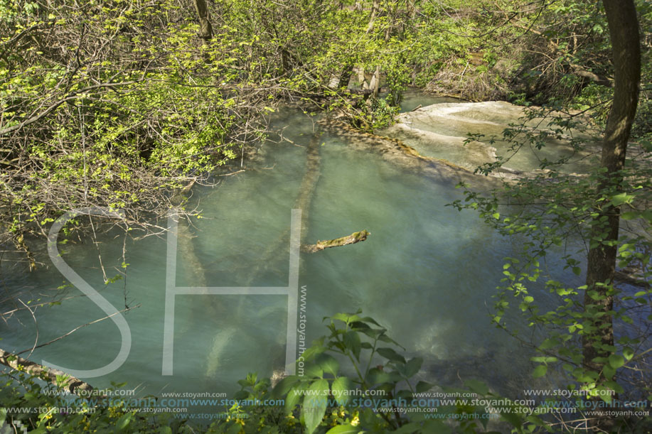 Крушунски водопади, Област Ловеч