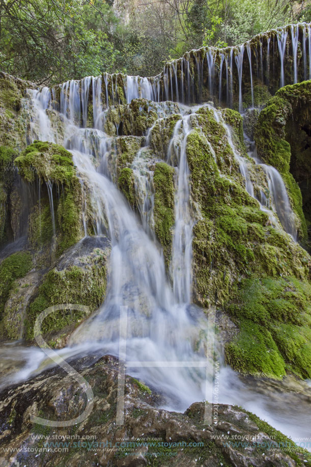 Крушунски водопади, Област Ловеч