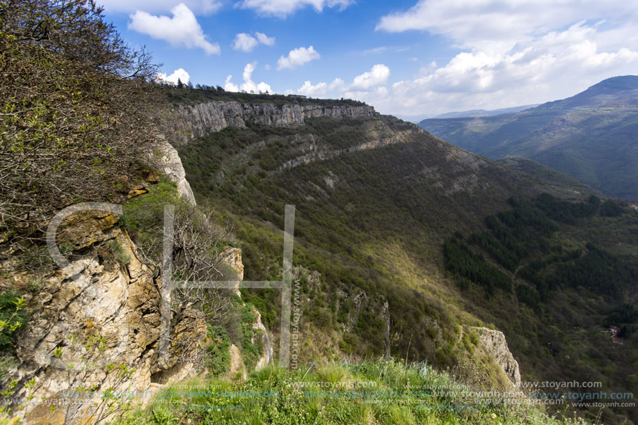 Искърско Дефиле, Стара Планина близо до село Заселе, София Област