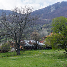 Село Заселе, София Област