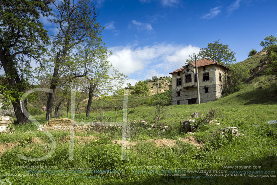 Село Златолист, Стара Къща, Област Благоевград