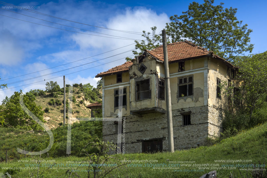 Село Златолист, Стара Къща, Област Благоевград